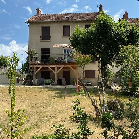 Charmant F1 Avec Terrasse Et Vue Sur Jardin Arbore - Fraicheur Naturelle Du Rez De Jardin - Parking Bellerive-sur-Allier Kültér fotó